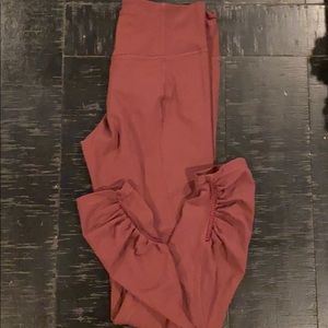 Lululemon 7/8 crop burgundy pant